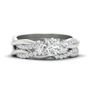 round-shape-three-stone-diamond-bridal-set-in-white-gold-fdens3301rosleep-nl-wg.jpg